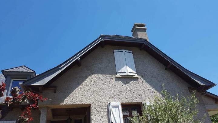 Installation fenêtre de toit sur mesure Rodez